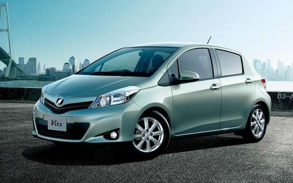 Toyota Vitz 2012: With us is called Yaris picture #2