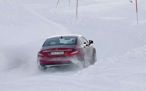 Mercedes-Benz Canada: Progamme 2011 sessions winter driving picture #3