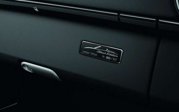 Porsche Boxster S Black Edition: Available in only 987 copies picture #4