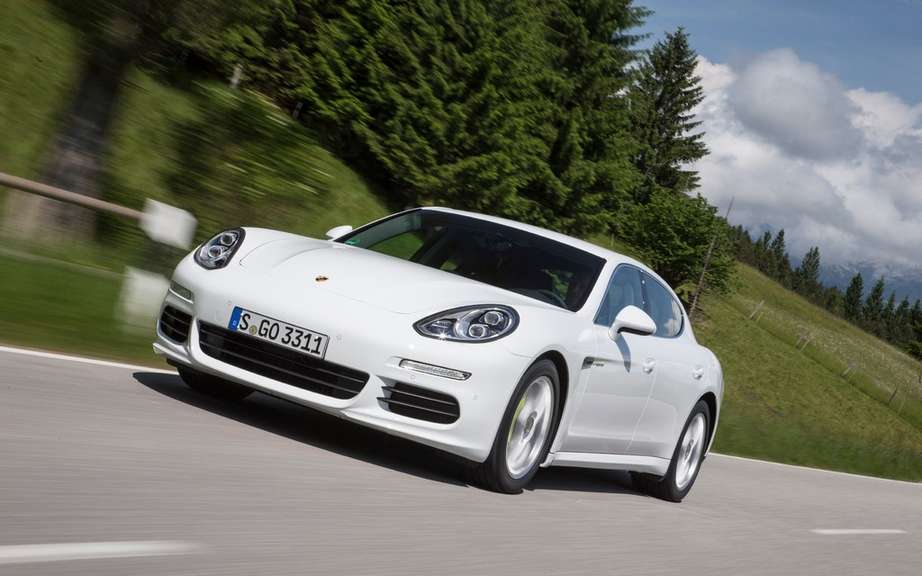 Porsche Panamera is a small envisaged picture #2