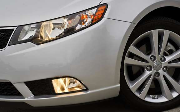 Kia Forte5 2011: A version hatchback very expected picture #3