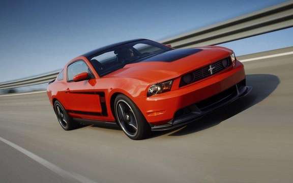 Ford Mustang Boss 302 2012: From 1969 to today picture #1