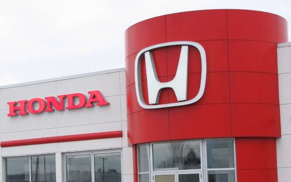 Honda recalls 427,000 vehicles in America picture #1