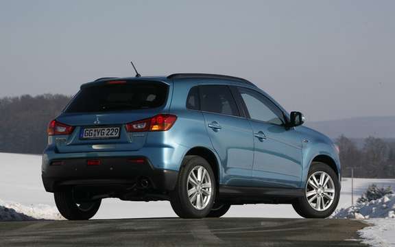 Mitsubishi RVR 2011: This will be the name in Canada picture #2