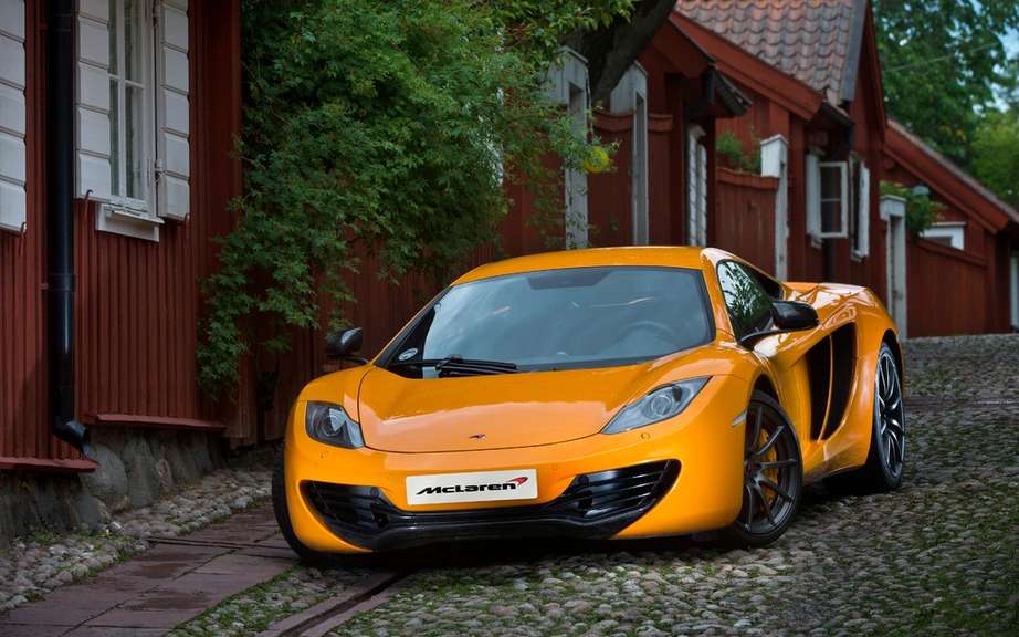 This is the end for the McLaren MP4-12C picture #5