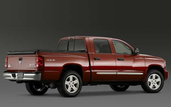 RAM Dakota 2010: You turn your back on the Dodge brand picture #2