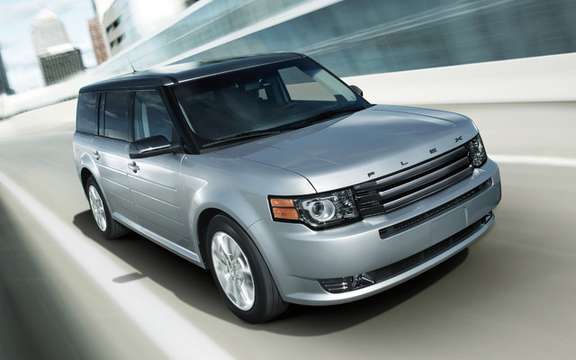 Ford Flex Titanium: New upscale version