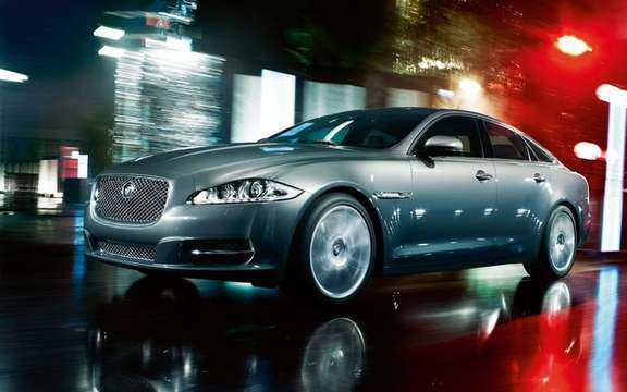 2011 Jaguar XJ: With platinum warranty