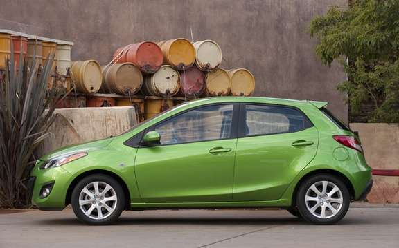 2011 Mazda2: A starting price of $ 13,995 picture #8