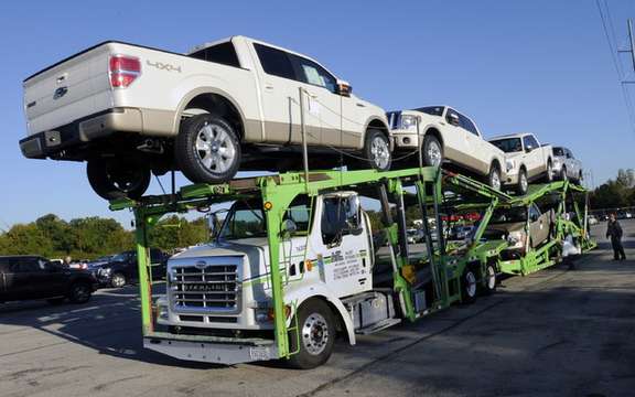 The number of new motor vehicles sold in Canada was unchanged in January