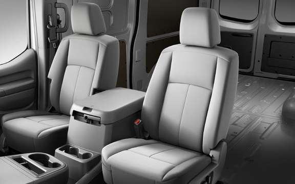 Nissan NV 2011: Their first vehicle business utility America picture #5