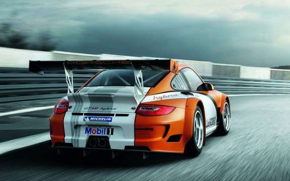 Porsche 911 GT3 R Hybrid: Pending the model of series picture #2