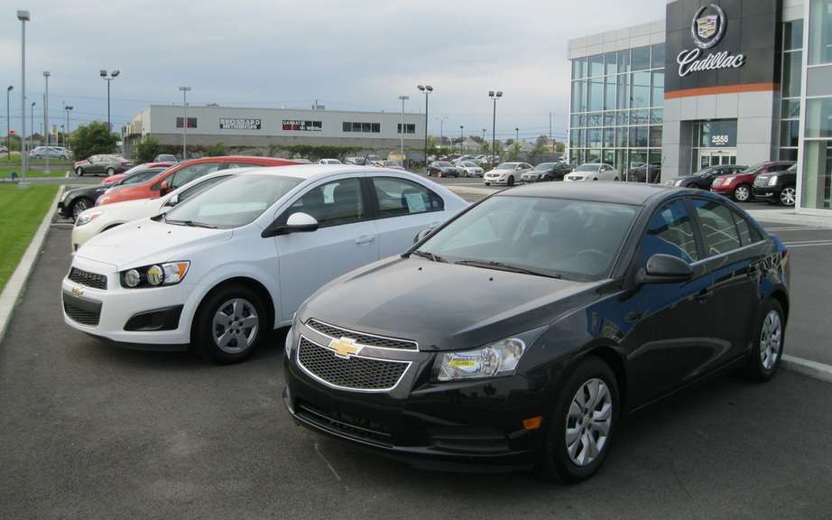 Chrysler Canada recorded a sales increase in December picture #2