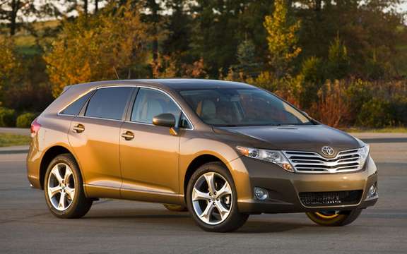 New standard features for the 2010 Toyota Venza picture #1