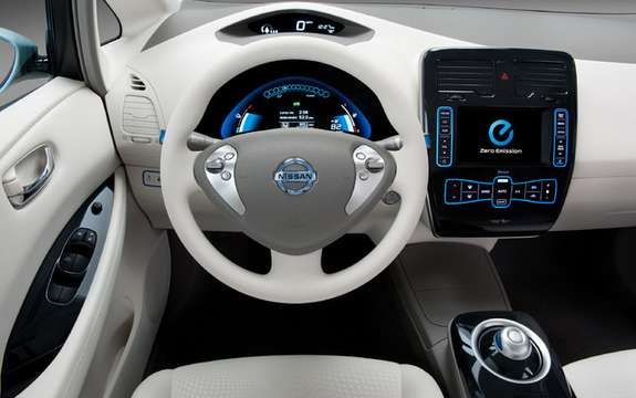 The Nissan LEAF made its Canadian entry in Vancouver picture #9