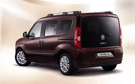 Fiat Doblo: Nissan Cube Italian picture #3