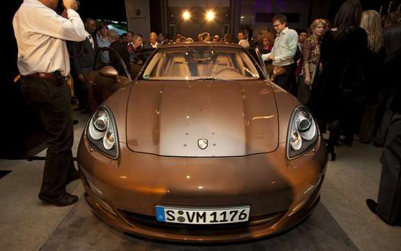 2010 Porsche Panamera: Featured at Holt Renfrew picture #1