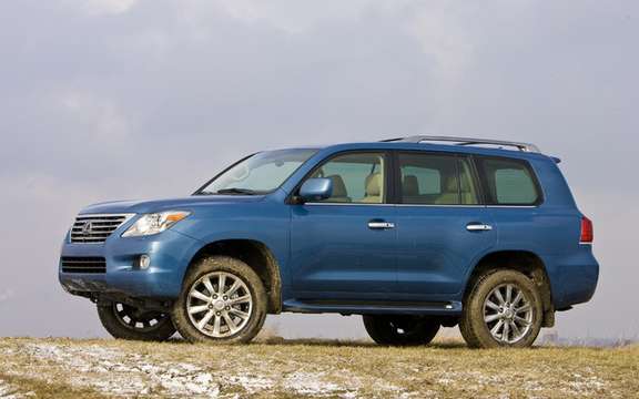 Lexus LX 570 2010, the SUV against current picture #1