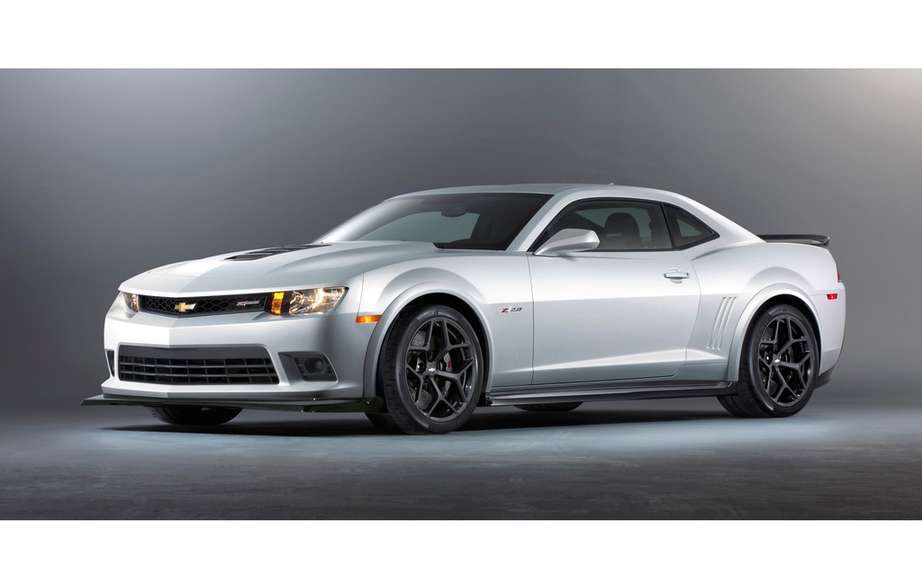 Chevrolet Camaro Z/28 2014 available from $ 77,400 picture #7