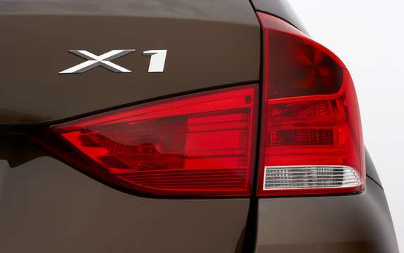 BMW X1 2010: Premiere photo gallery authorized picture #8