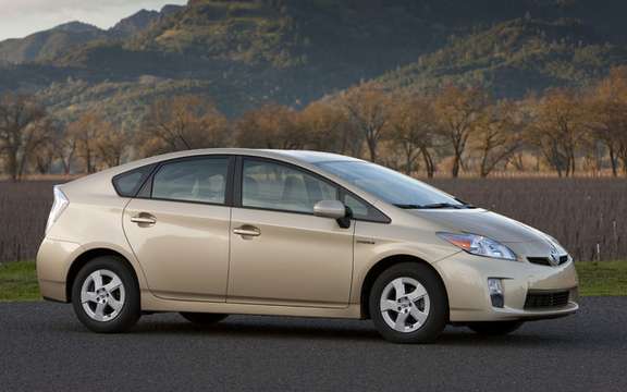 The Toyota Prius, still the best-selling car in Japan