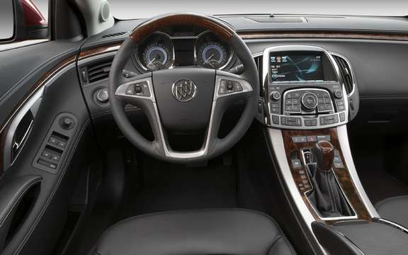 2010 Buick LaCrosse: ca really more 'Allure' picture #4