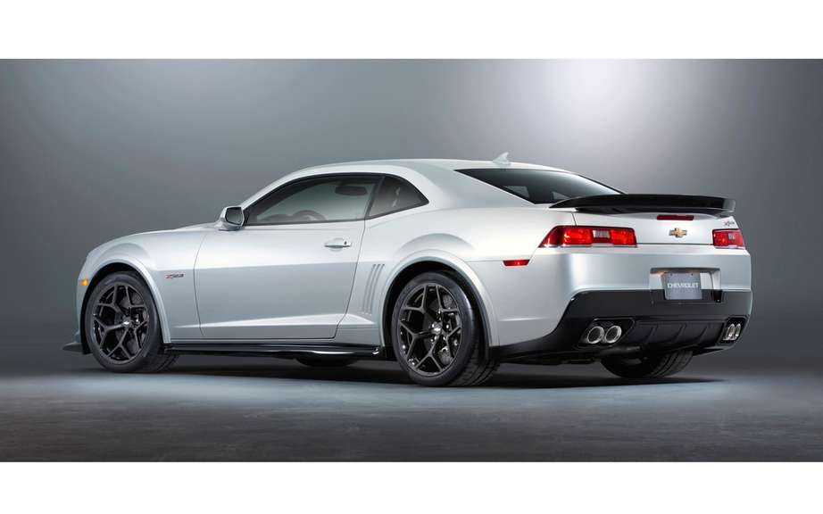 Chevrolet Camaro Z/28 2014 available from $ 77,400 picture #8