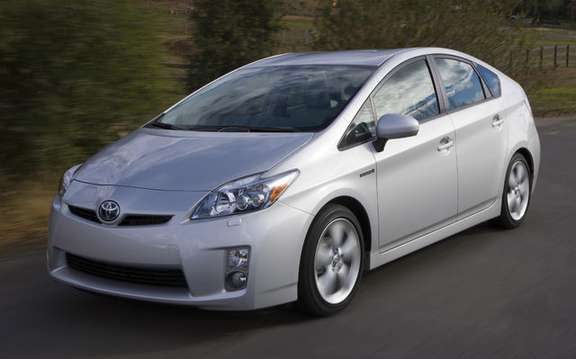 2010 Toyota Prius, 80,000 orders already in Japan picture #1