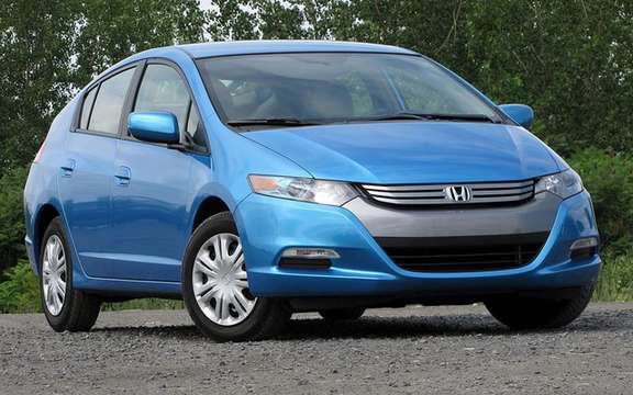 2010 Honda Insight, a starting price ad $ 23,900 picture #1
