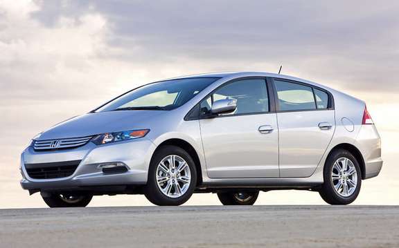 2010 Honda Insight, a starting price ad $ 23,900 picture #3