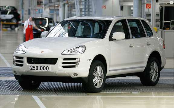Porsche Cayenne, already 250,000 units produced picture #2