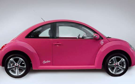 VW New Beetle cabrio pink, destiny has Barbie picture #4