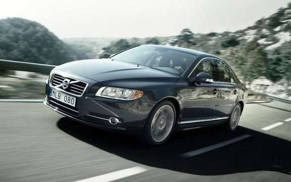 2010 Volvo S80, a mid-term revision picture #1