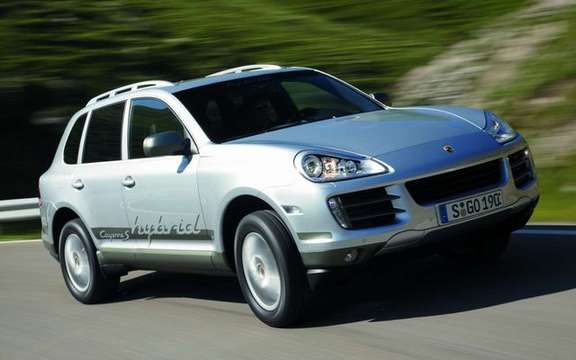 Porsche Cayenne S Hybrid, economic and mostly clean picture #1