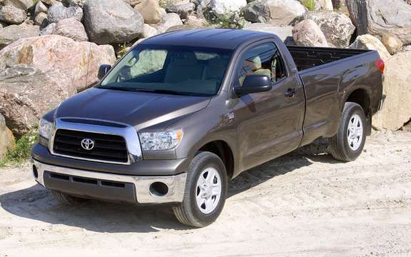 Toyota Tundra, two new models have Edition i-FORCE