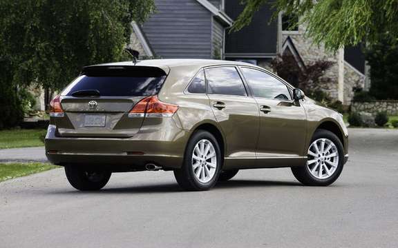 Toyota Venza 2009, the versatile crossover vehicle picture #5
