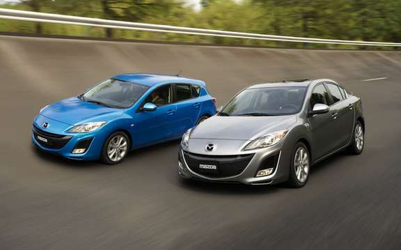 2010 Mazda3 Sport, here is the new hatchback declination 5 portieres picture #1