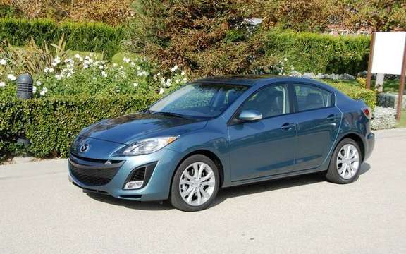 2010 Mazda3 Sport, here is the new hatchback declination 5 portieres picture #2