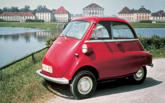 Return of the BMW Isetta, which suddenly smoking! picture #6