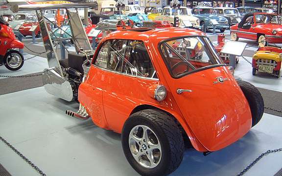 Return of the BMW Isetta, which suddenly smoking! picture #9