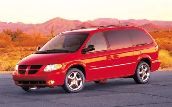 Silver Wedding minivan Chrysler picture #4