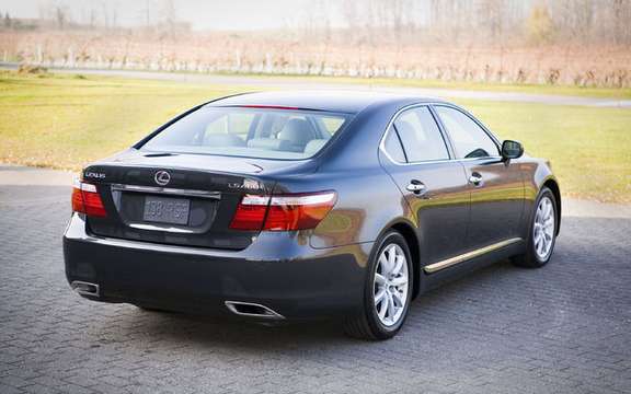 Lexus LS 460 2009 will be proposed with integral traction picture #2