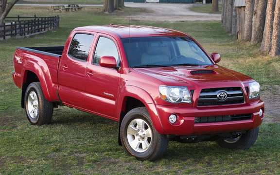 Tacoma 2009 new model, more standard equipment and a lower price