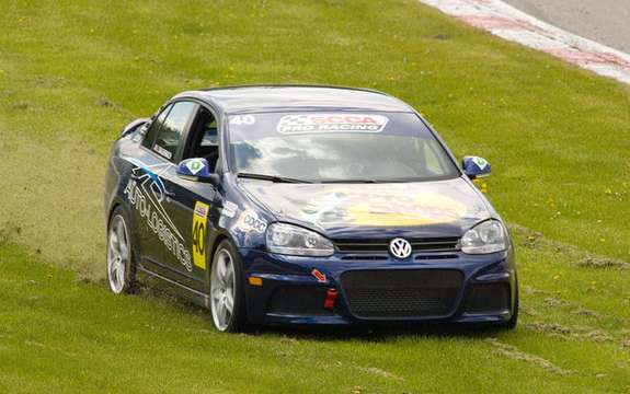 International debut for Jetta TDI Cup picture #4