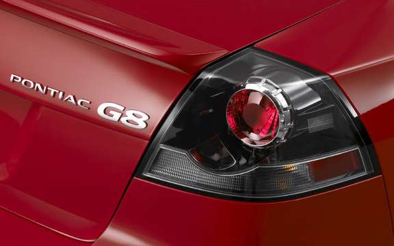 Pontiac announces pricing for its new sport sedan featuring: G8 picture #4