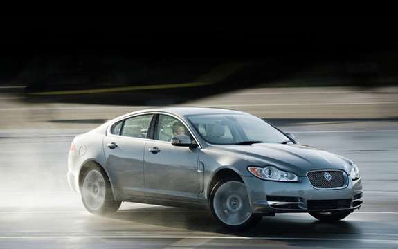 Jaguar presents the XF 2009! picture #1