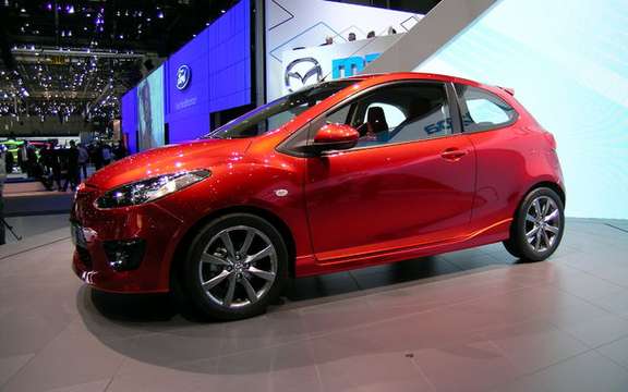 The Mazda 2 elue World Car of the Year 2008 picture #3