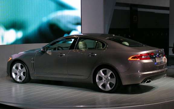 Jaguar presents the XF 2009! picture #9