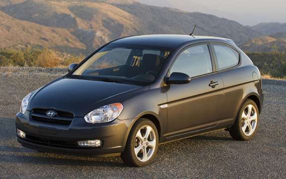 Hyundai Accent $ 9995, a national award picture #2