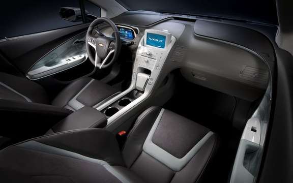 2011 Chevrolet Volt, the official photos picture #10